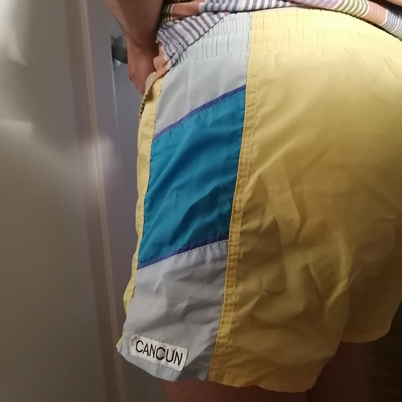 Vintage Swim shorts - Picture 4 of 4